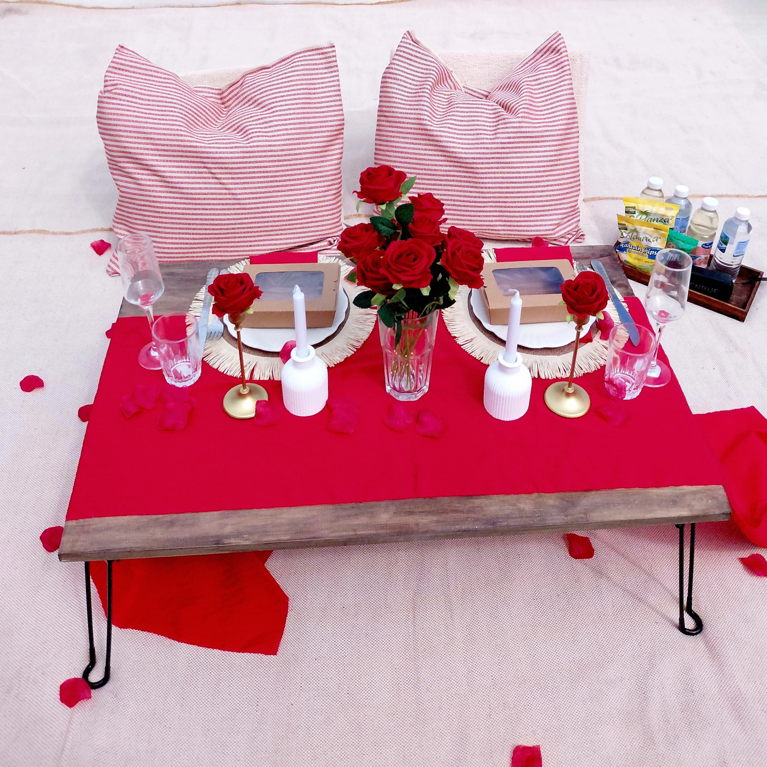 Luxury Vibe Picnic Experience 1-12 Guest - Image 3